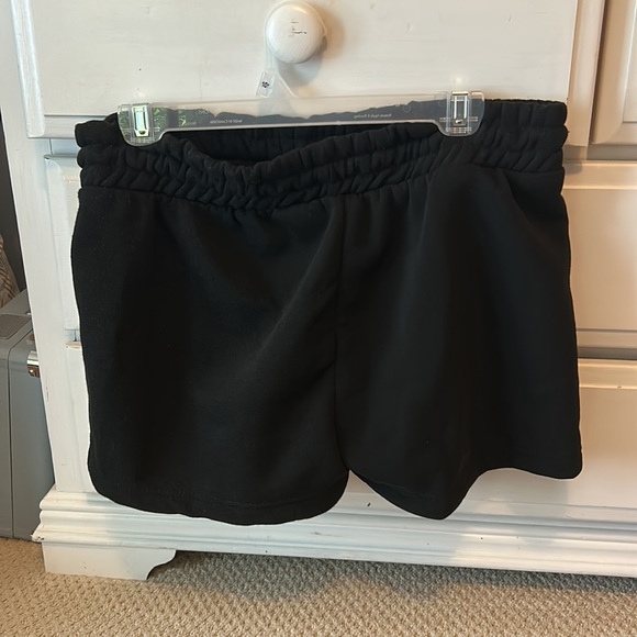 Women’s Sweat Shorts - Picture 2 of 2
